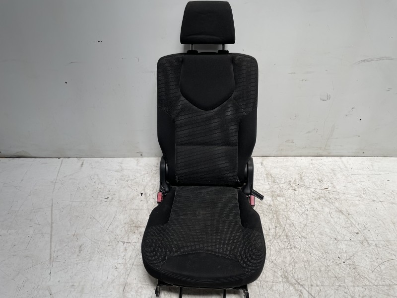 Recambio de asiento trasero medio para peugeot 308 sw envy referencia OEM IAM 8893R2  
