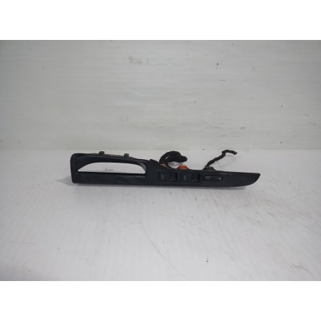 Recambio de mando elevalunas delantero izquierdo para seat ibiza (6k1) stella referencia OEM IAM T867171B  