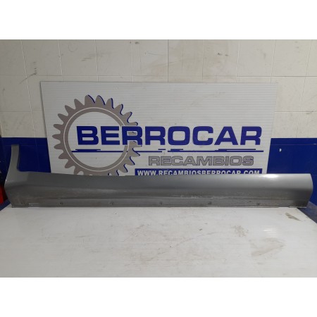 Recambio de faldon lateral para hyundai santa fe (sm) 2.0 crdi cat referencia OEM IAM 8776126900  