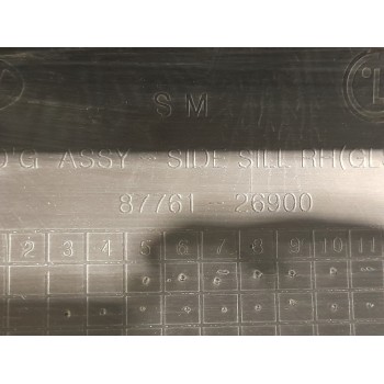 Recambio de faldon lateral para hyundai santa fe (sm) 2.0 crdi cat referencia OEM IAM 8776126900  