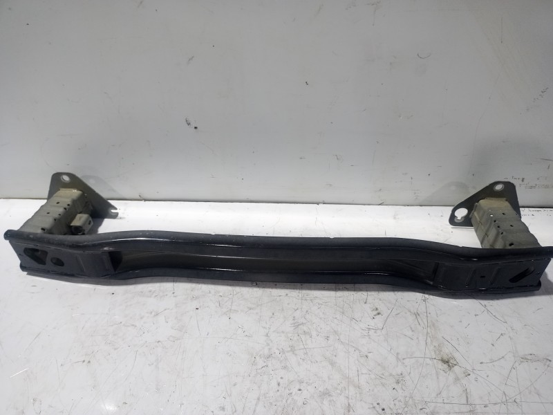 Recambio de refuerzo paragolpes trasero para jeep avenger altitude referencia OEM IAM 169606001  