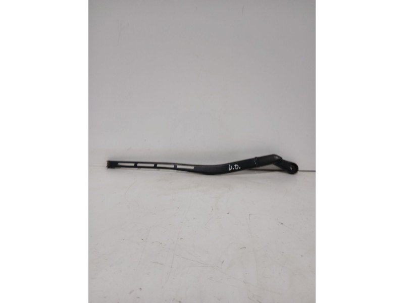 Recambio de brazo limpia delantero derecho para seat exeo (3r2) 1.8 tsi referencia OEM IAM 8E1955408C  