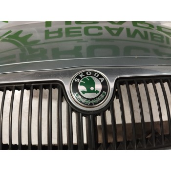 Recambio de capot para skoda fabia (6y2/6y3) 1.2 12v referencia OEM IAM 6Y0823031  