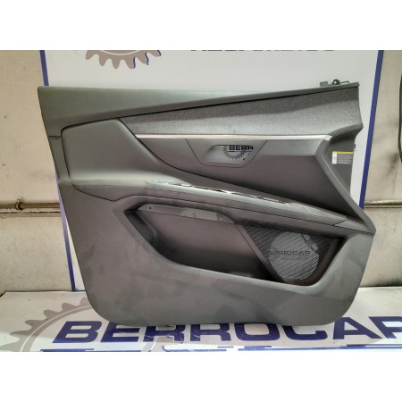 Recambio de guarnecido puerta delantera izquierda para peugeot 3008 referencia OEM IAM 9815749477  