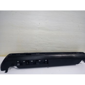 Recambio de rejilla aireadora para jeep avenger altitude referencia OEM IAM 735768423  