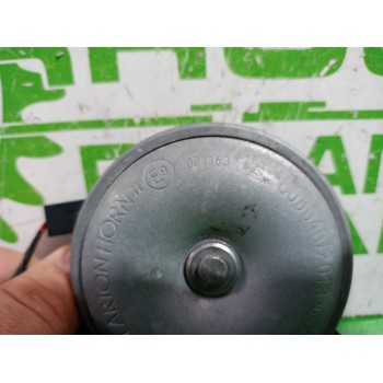 Recambio de claxon para nissan qashqai (j11) acenta referencia OEM IAM E9001163  
