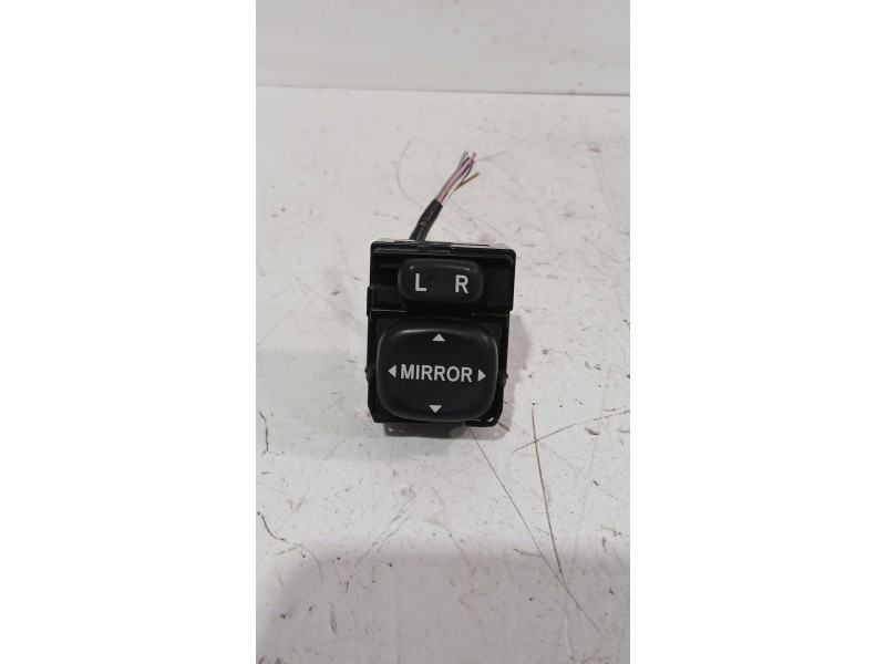 Recambio de mando retrovisor para toyota yaris (_p9_) 1.33 vvt-i (nsp90_) referencia OEM IAM 183574  