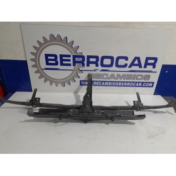 Recambio de travesaño superior para hyundai santa fe (sm) 2.0 crdi cat referencia OEM IAM 6412026210  