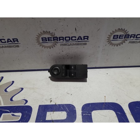 Recambio de mando elevalunas delantero izquierdo para opel zafira b referencia OEM IAM 13228706  