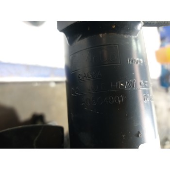 Recambio de amortiguador delantero derecho para ford focus lim. (cb4) business referencia OEM IAM A0504001  