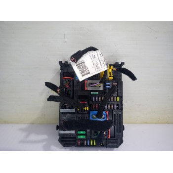 Recambio de caja reles / fusibles para jeep avenger altitude referencia OEM IAM 9845141280  