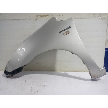 Recambio de aleta delantera izquierda para toyota prius (nhw20) basis referencia OEM IAM 5380247011  