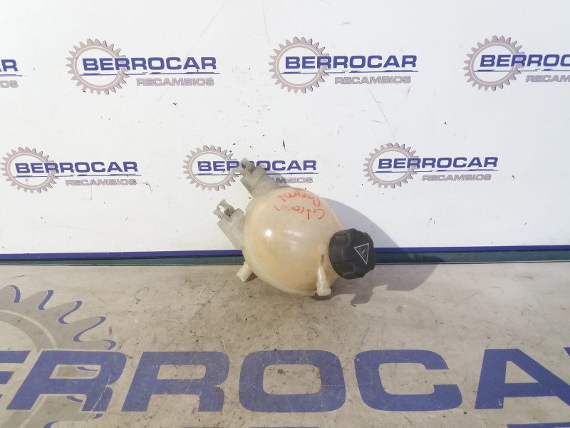 Recambio de deposito expansion para peugeot 208 1.6 blue-hdi fap referencia OEM IAM 980077728002  