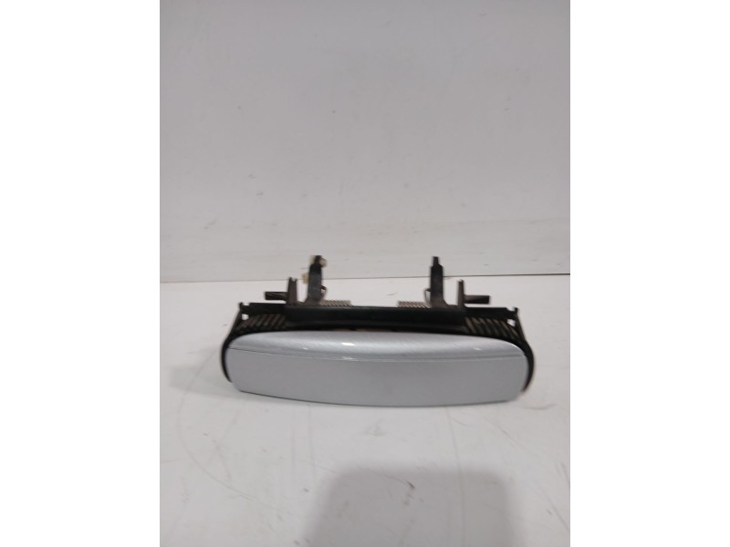 Recambio de maneta exterior delantera derecha para seat exeo (3r2) 1.8 tsi referencia OEM IAM 4B0839885  