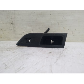 Recambio de mando elevalunas trasero izquierdo para opel corsa f edition referencia OEM IAM 9830250680  