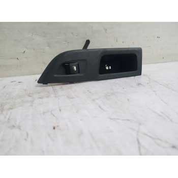 Recambio de mando elevalunas trasero izquierdo para opel corsa f edition referencia OEM IAM 9830250680  