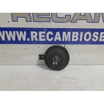 Recambio de claxon para kia sportage 2.0 turbodiesel cat referencia OEM IAM E428R000033  
