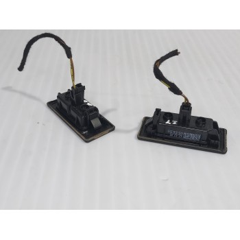 Recambio de piloto matricula para volkswagen touran (5t1) advance bmt referencia OEM IAM 3AF943021A  