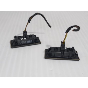 Recambio de piloto matricula para volkswagen touran (5t1) advance bmt referencia OEM IAM 3AF943021A  