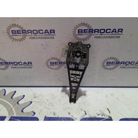 Recambio de soporte para opel astra h berlina referencia OEM IAM 24463749  