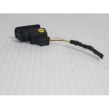 Recambio de mando elevalunas trasero izquierdo para volkswagen touran (5t1) advance bmt referencia OEM IAM 5TA868247  
