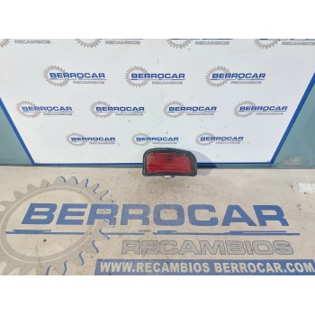 Recambio de luz central de freno para toyota carina (t19) referencia OEM IAM 0516S302  