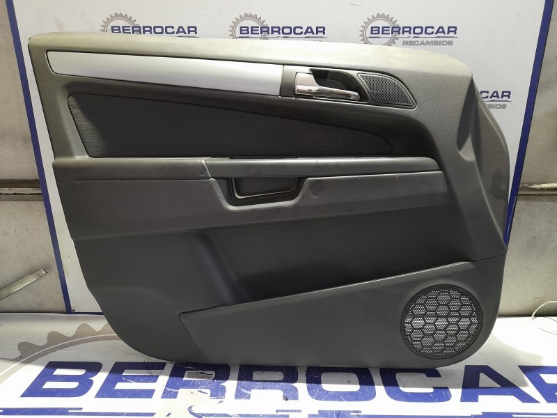 Recambio de guarnecido puerta delantera izquierda para opel zafira b referencia OEM IAM 13164484  