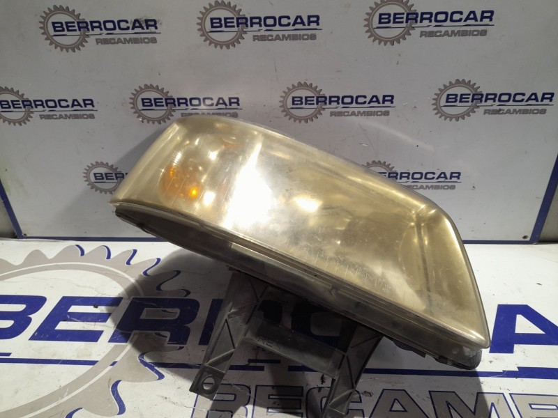 Recambio de faro derecho para volkswagen t5 bus 1.9 tdi cat (axb) referencia OEM IAM 0301191302  