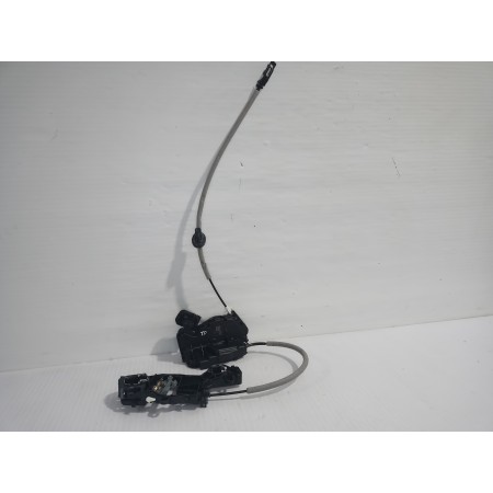 Recambio de cerradura puerta trasera derecha para volkswagen touran (5t1) advance bmt referencia OEM IAM 5TA839016E  