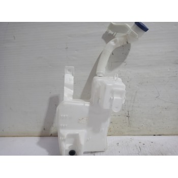 Recambio de deposito limpia para opel corsa f edition referencia OEM IAM 9836393680  