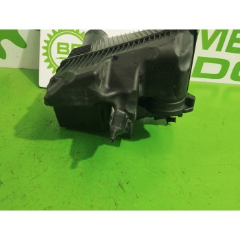 Recambio de filtro aire para renault megane ii classic berlina 1.5 dci diesel referencia OEM IAM 8200176559  