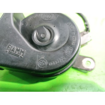 Recambio de claxon para fiat bravo (198) 1.9 dynamic multijet referencia OEM IAM E30055306  