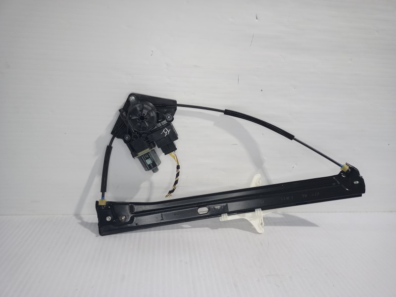 Recambio de elevalunas trasero izquierdo para volkswagen touran (5t1) advance bmt referencia OEM IAM 5TA839461B  