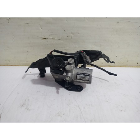 Recambio de bomba freno para toyota prius (nhw20) basis referencia OEM IAM 4727047010  