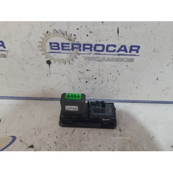 Recambio de mando multifuncion para jaguar xe 2.0 turbo cat referencia OEM IAM GX7311654HC  