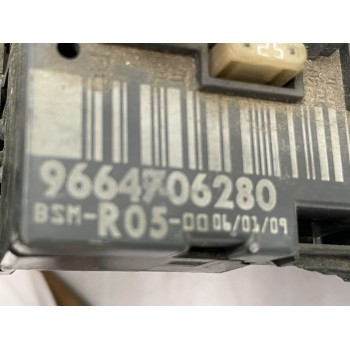 Recambio de caja reles / fusibles para peugeot 308 sw envy referencia OEM IAM 9664706280  