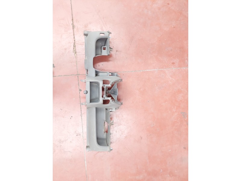 Recambio de salpicadero para peugeot 107 1.0 cat (384f) referencia OEM IAM 553030H010  