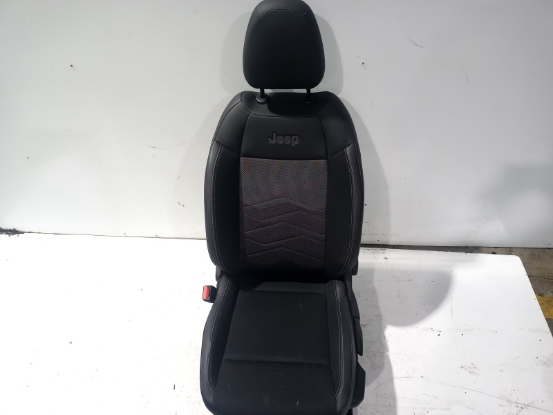 Recambio de asiento delantero izquierdo para jeep avenger altitude referencia OEM IAM 0006000633563  