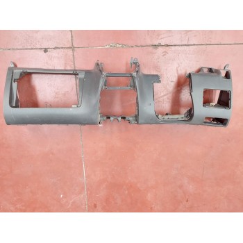 Recambio de salpicadero para toyota corolla (e12) 1.4 turbodiesel cat referencia OEM IAM 5530302120  