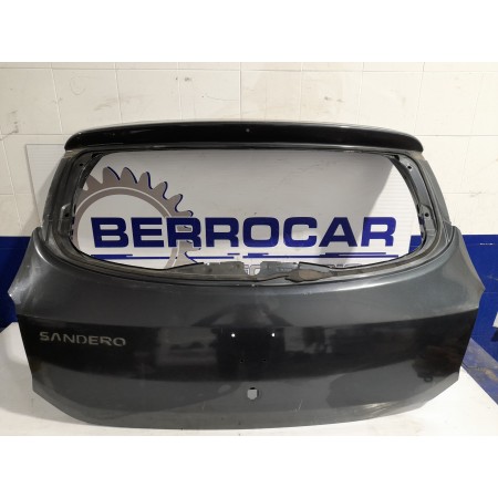 Recambio de porton trasero para dacia sandero referencia OEM IAM 901229073 / TOCADO VER FOTOS!!  