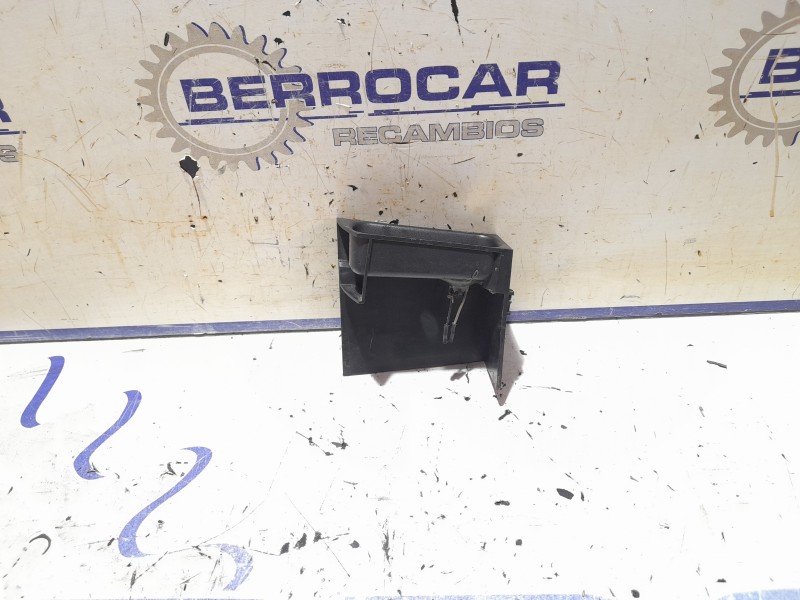 Recambio de moldura interior para mercedes-benz clase c (w203) berlina 2.2 cdi cat referencia OEM IAM A2036830019  