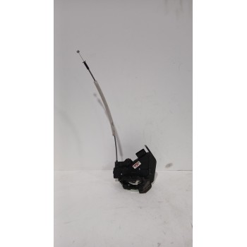 Recambio de cerradura puerta trasera izquierda para kia stonic (yb) 1.0 t-gdi referencia OEM IAM 81410H8020  