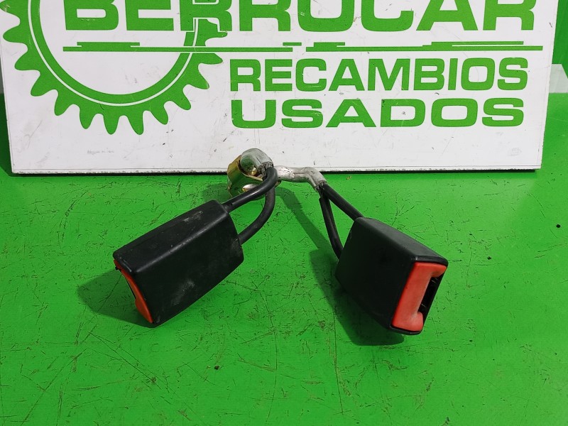 Recambio de enganche cinturon para skoda fabia (6y2/6y3) 1.2 12v referencia OEM IAM 6Y0857488  