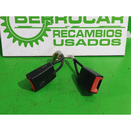 Recambio de enganche cinturon para skoda fabia (6y2/6y3) 1.2 12v referencia OEM IAM 6Y0857488  