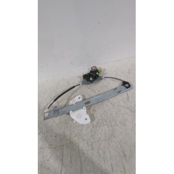 ELEVALUNAS TRASERO DERECHO 83402H8100 