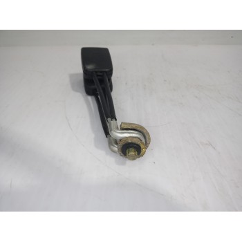 Recambio de enganche cinturon central para seat ibiza (6k1) stella referencia OEM IAM 867857739  