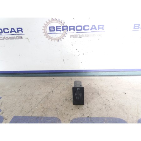 Recambio de interruptor para toyota corolla verso (r1) 2.2 d-cat referencia OEM IAM 8415202021  