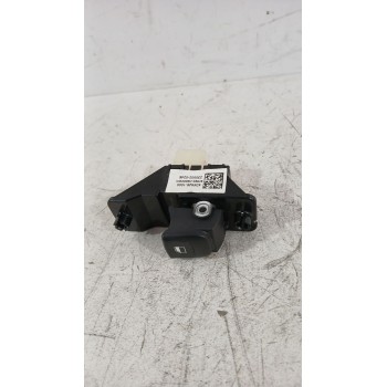 Recambio de mando elevalunas trasero derecho para kia stonic (yb) 1.0 t-gdi referencia OEM IAM 93576H8000  