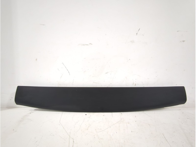Recambio de moldura maletero para alfa romeo giulietta (940_) 1.6 jtdm (940fxd1a) referencia OEM IAM 156086736  