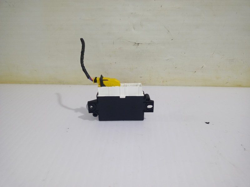 Recambio de modulo electronico para jeep avenger altitude referencia OEM IAM 9838793580  